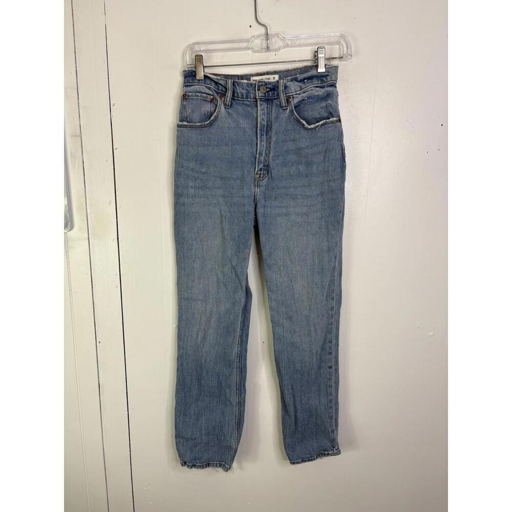 Abercrombie Fitch Jeans Womens 26 2 Ankle Straight Ultra High Rise Chewed Hem - Picture 1 of 11